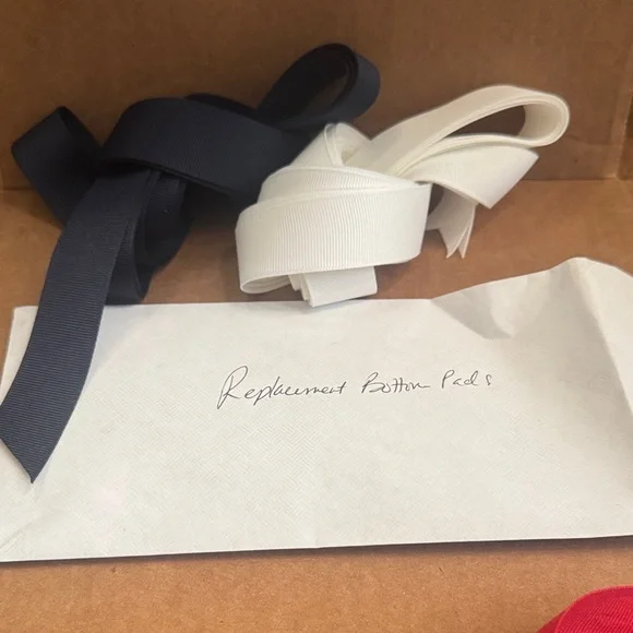 Vintage inspired Marilyn Monroe resin heels dazzling tootsie pinup - Picture 5 of 5